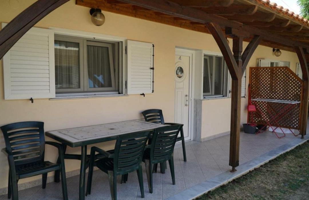 Ammos Kalamitsi Apartment Luaran gambar